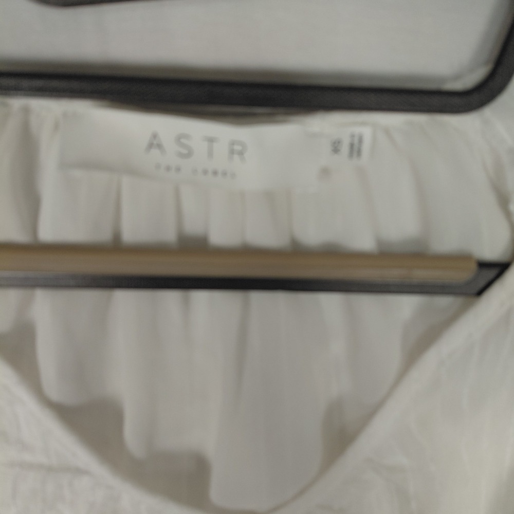 ASTR The Label Sz XS White Blouse Ruched Puff Sleeve Womens Renaissance Cropped - Picture 8 of 11